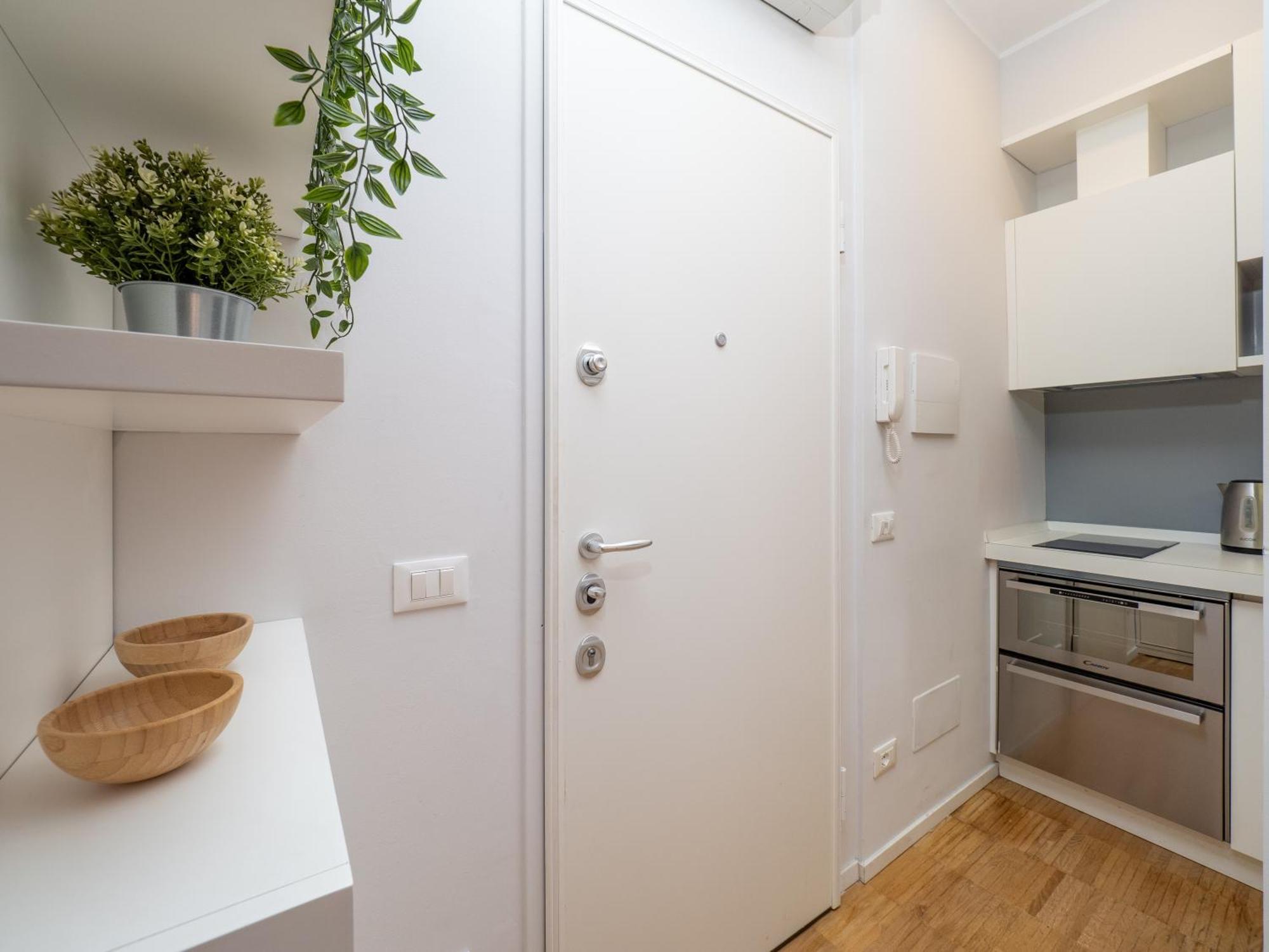 Keys Of Italy - Melloni 4 / Mustard Revolution Apartment Милано Екстериор снимка