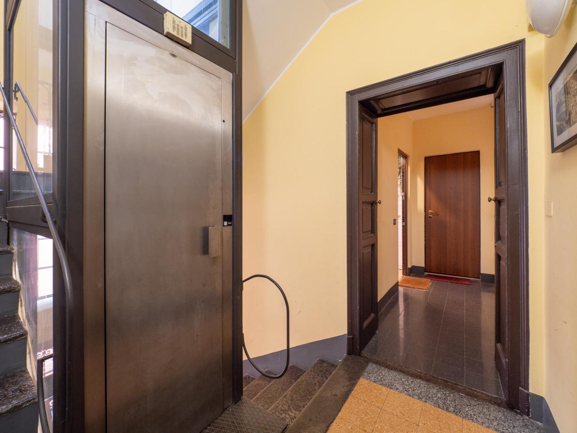 Keys Of Italy - Melloni 4 / Mustard Revolution Apartment Милано Екстериор снимка