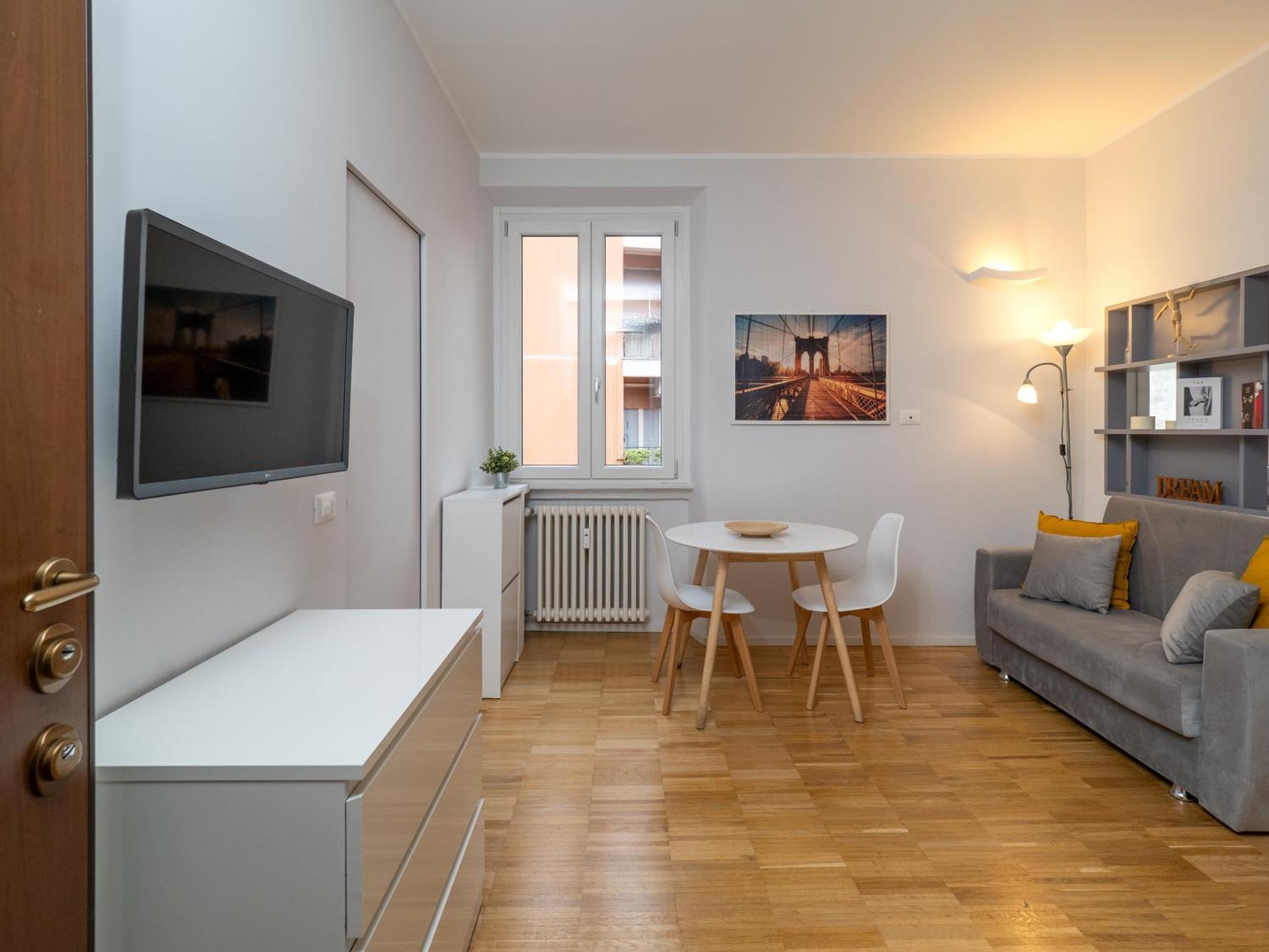 Keys Of Italy - Melloni 4 / Mustard Revolution Apartment Милано Екстериор снимка